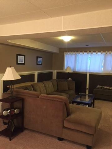 Newly Renovated Basement Suite! Lethbridge Exteriör bild
